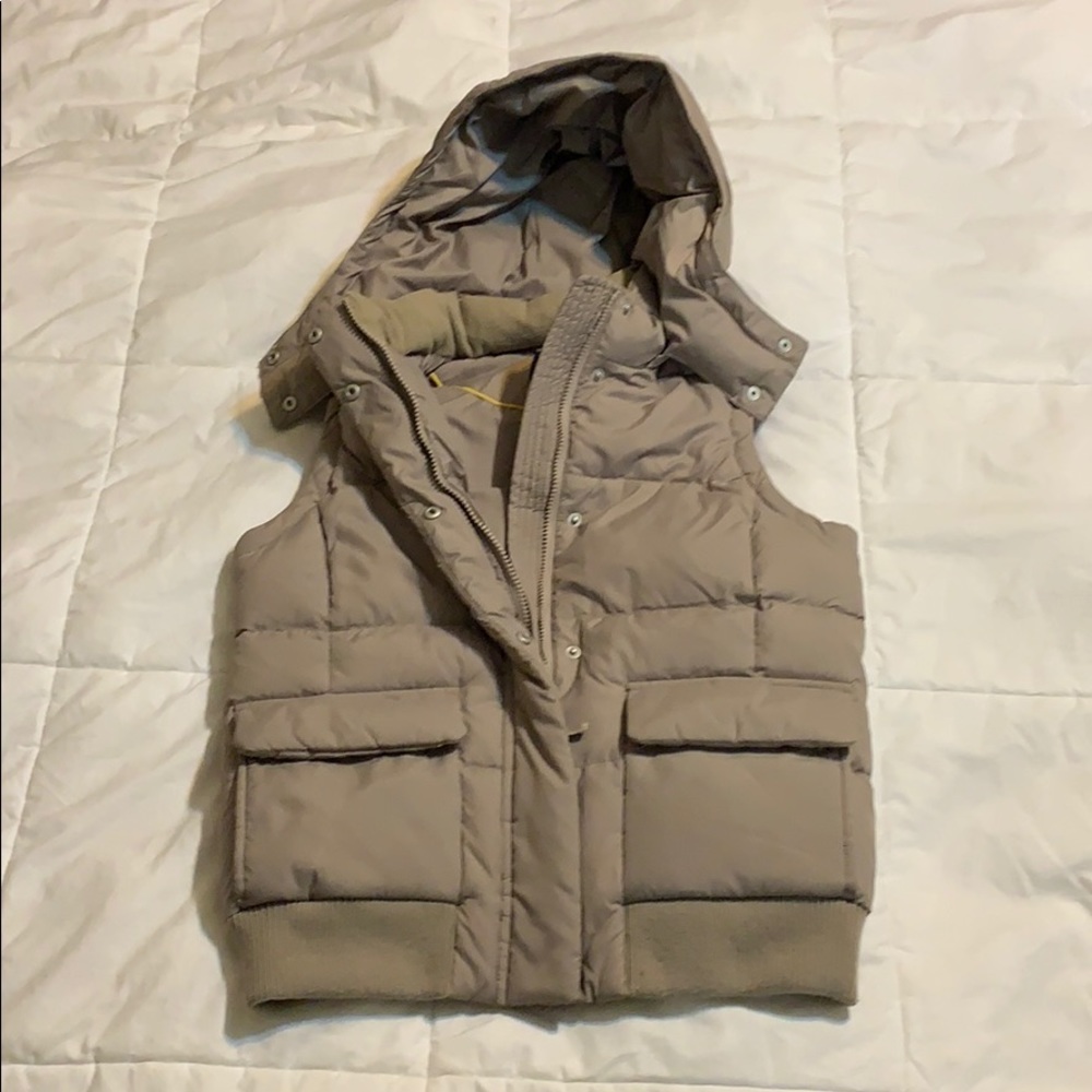 🐝 Gap hooded vest